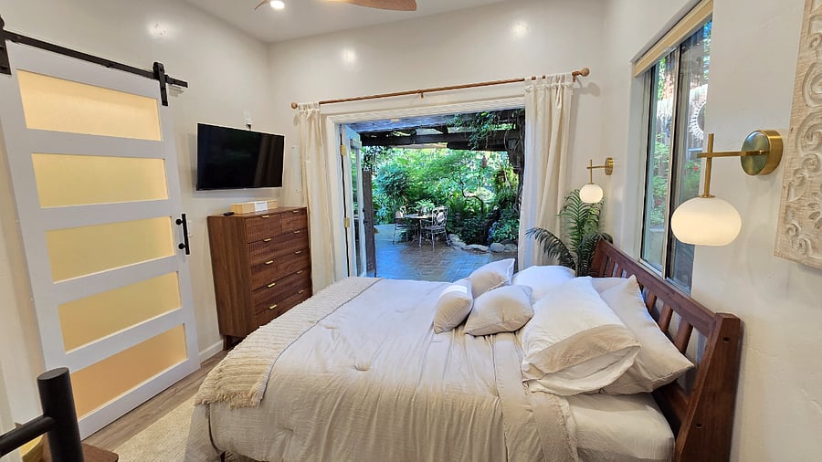 The bedroom view is beautiful!
