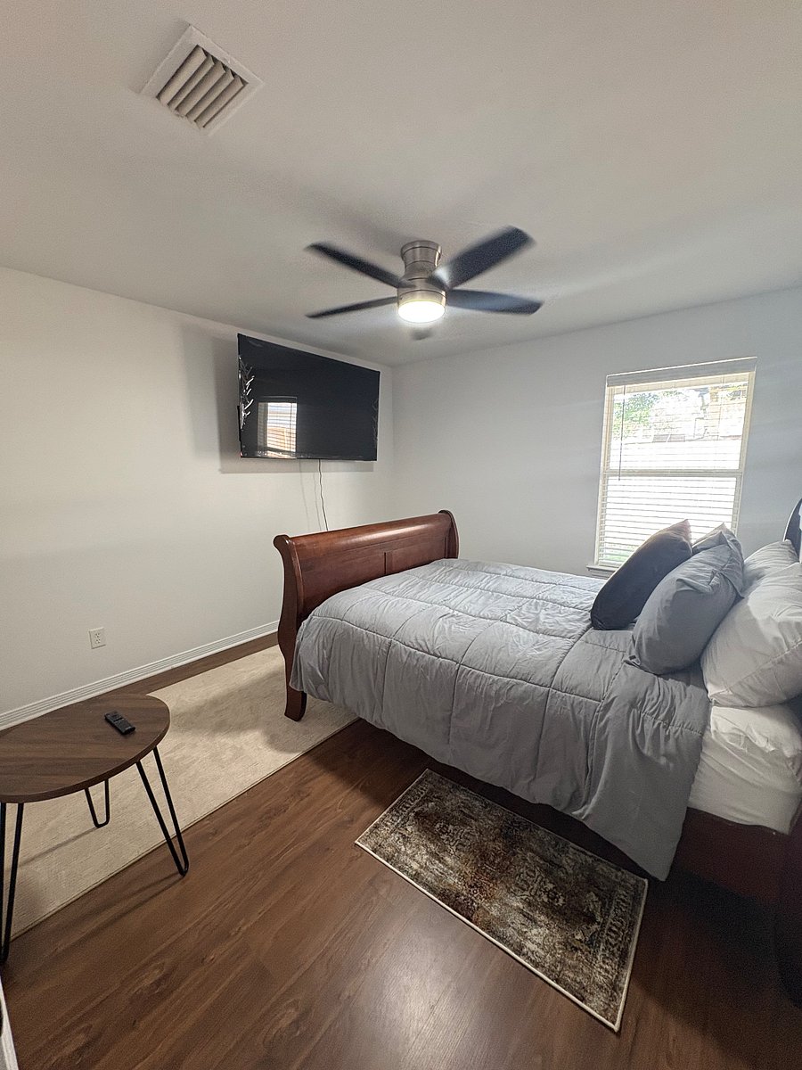 Furnished Finder property 995777_1 photo 17