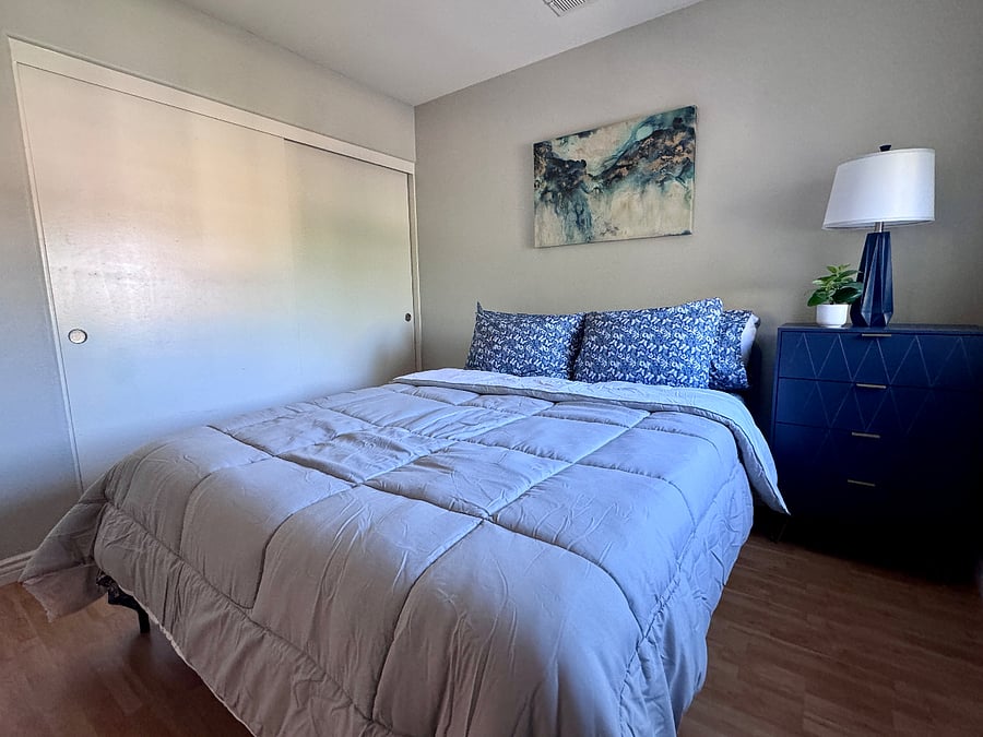 Furnished Finder property 995783_1 photo 17