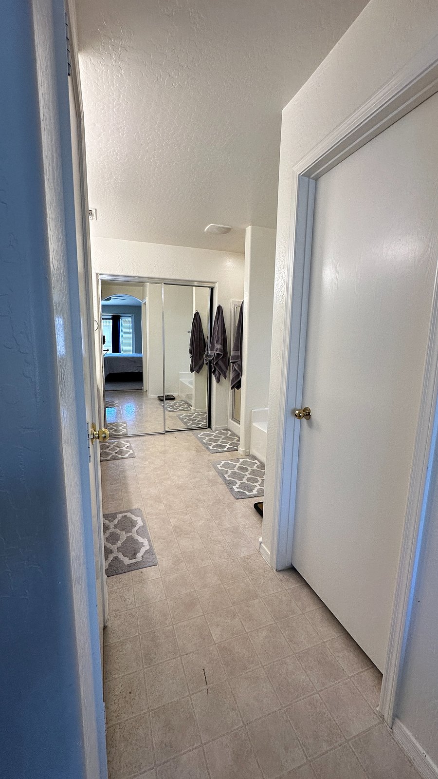 Furnished Finder property 995786_1 photo 11
