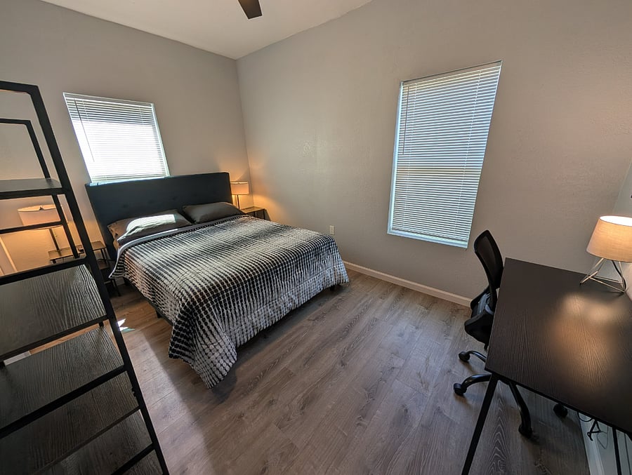Furnished Finder property 995791_1 photo 18