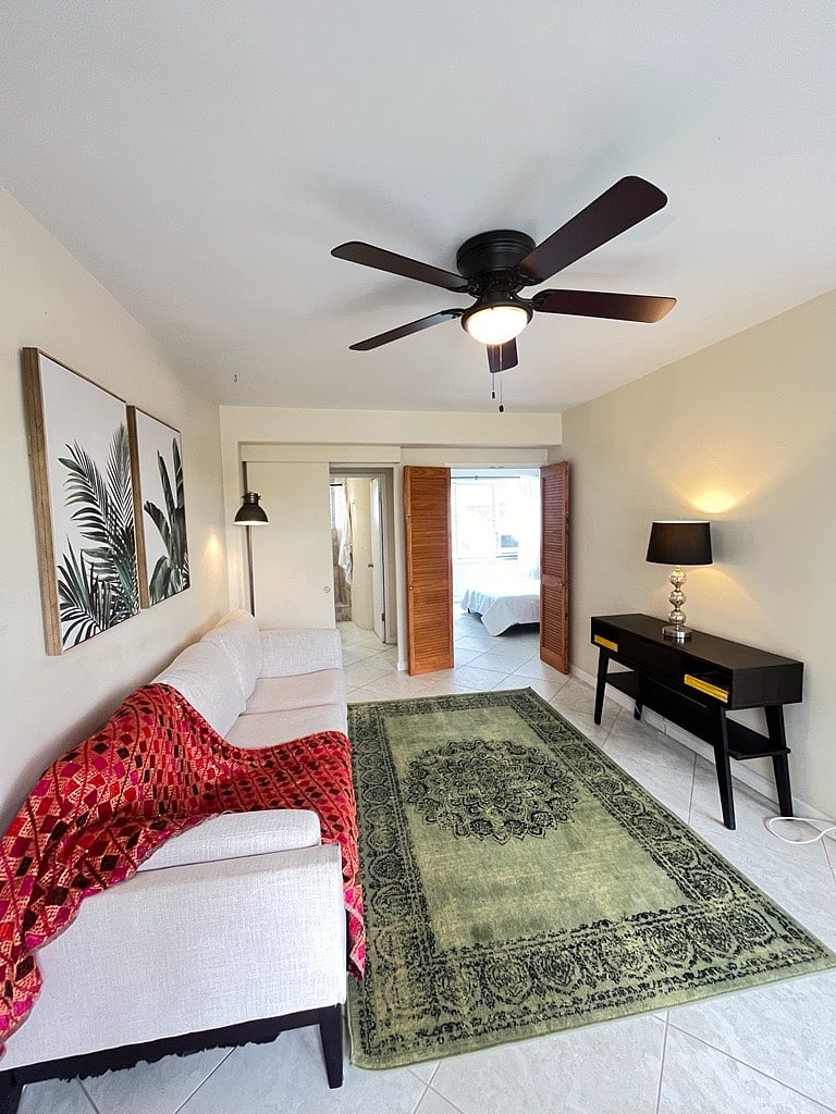 Furnished Finder property 995821_1 photo 12