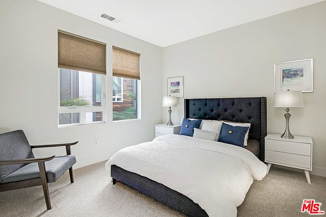 Furnished Finder property 995866_1 photo 4
