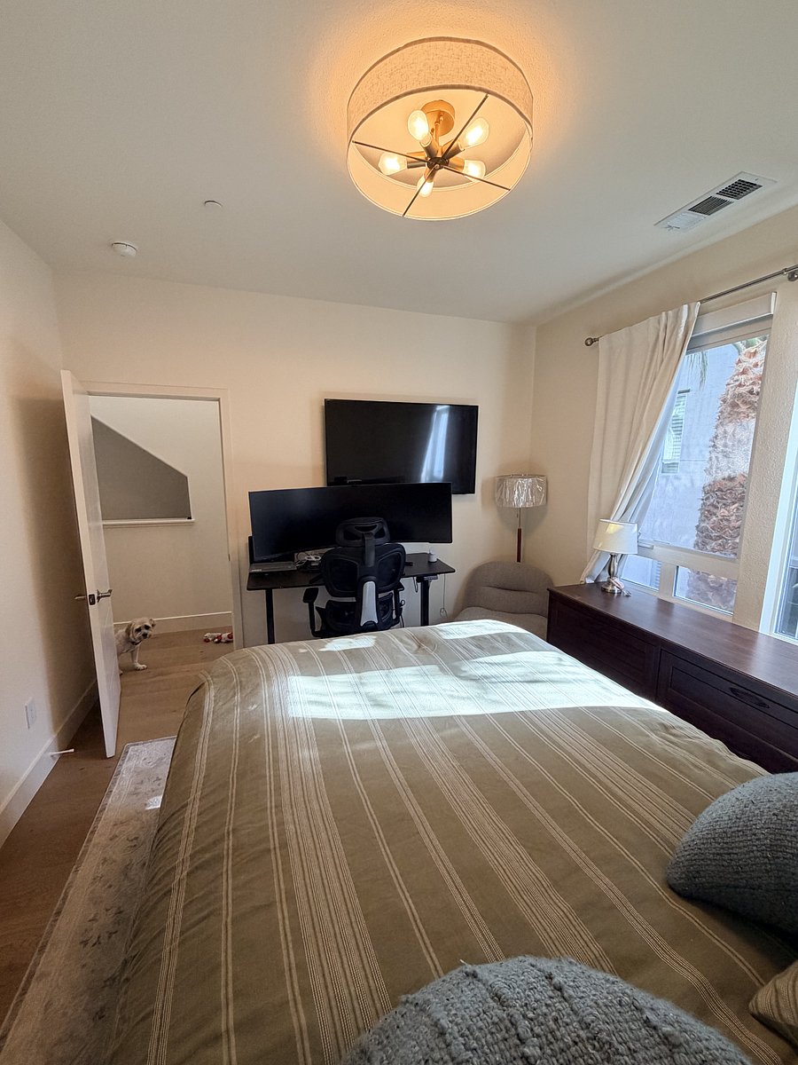 Furnished Finder property 995866_1 photo 17
