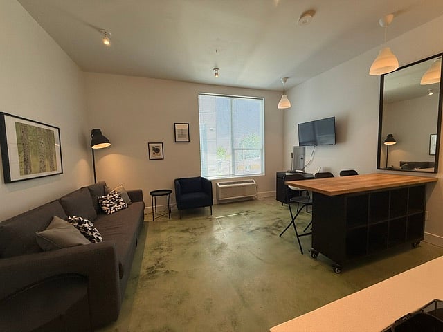 Furnished Finder property 995972_1 photo 8