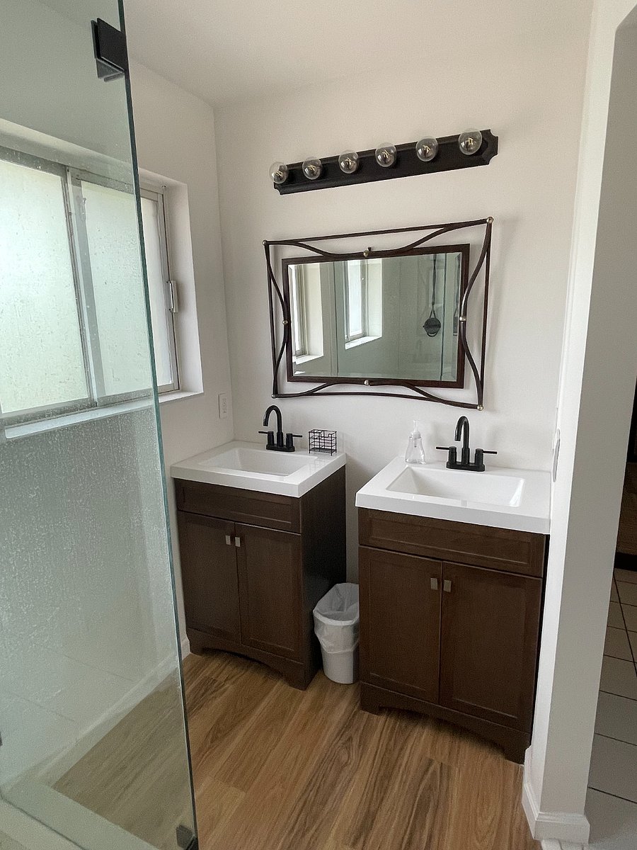 Furnished Finder property 995973_1 photo 3