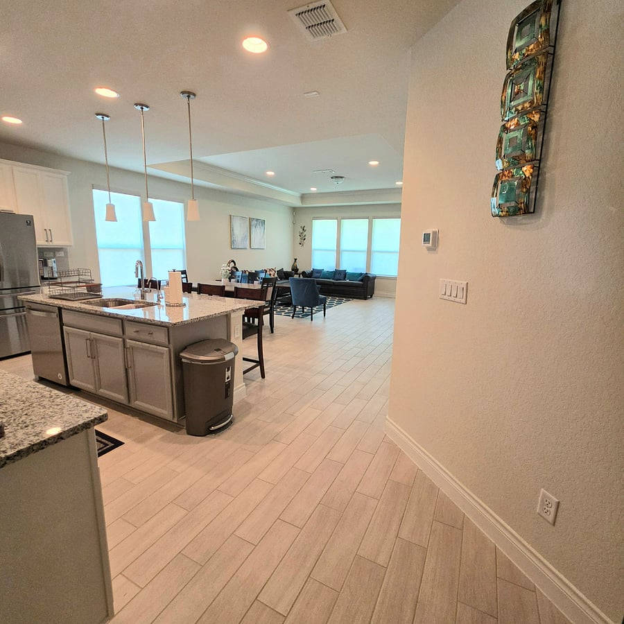 Furnished Finder property 995993_1 photo 4