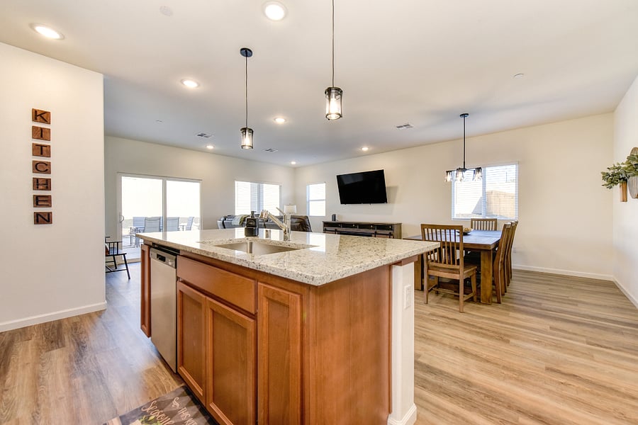 Furnished Finder property 995994_1 photo 9