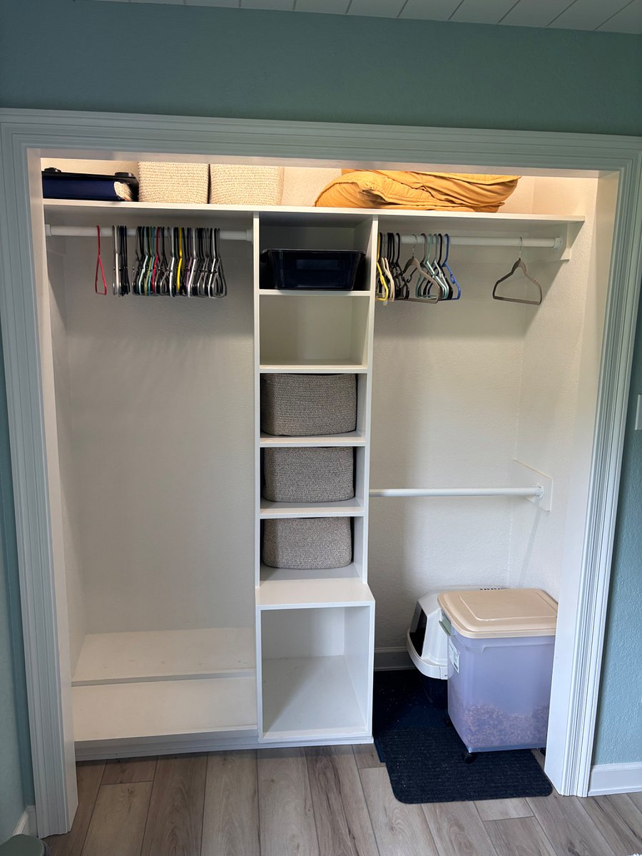 Bedroom 3 built in closet