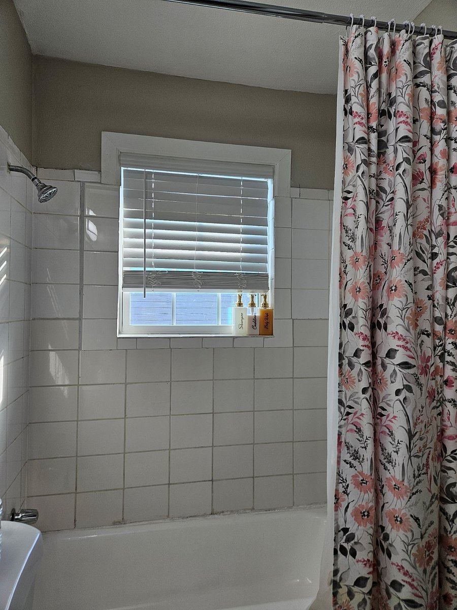 Furnished Finder property 996013_1 photo 8