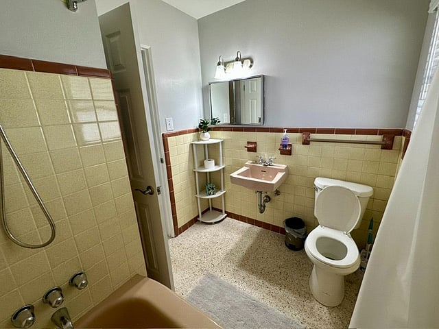 Furnished Finder property 996024_1 photo 7