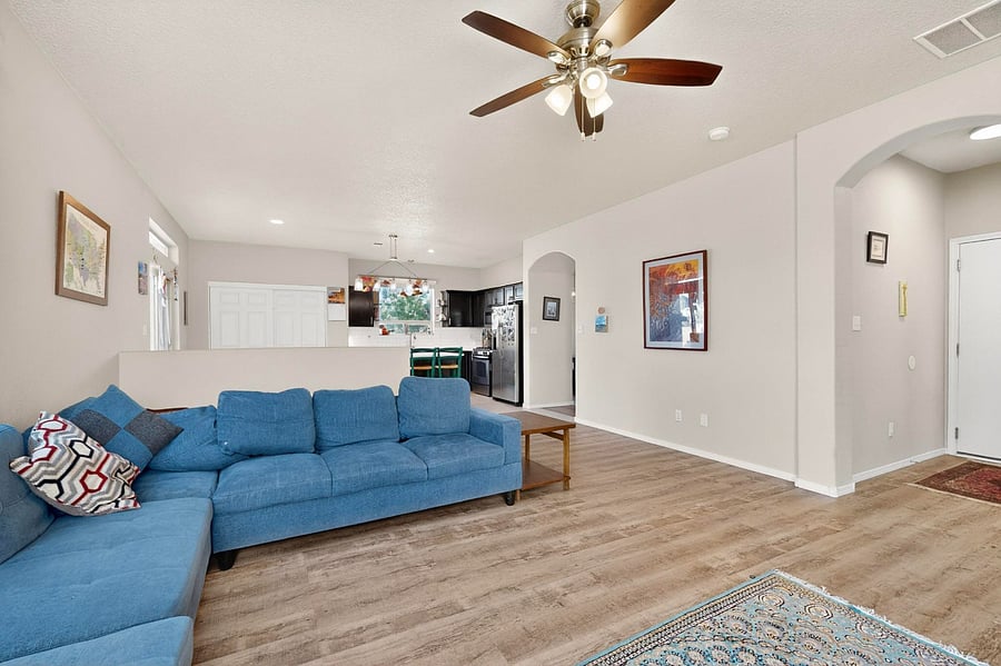 Furnished Finder property 996108_1 photo 13