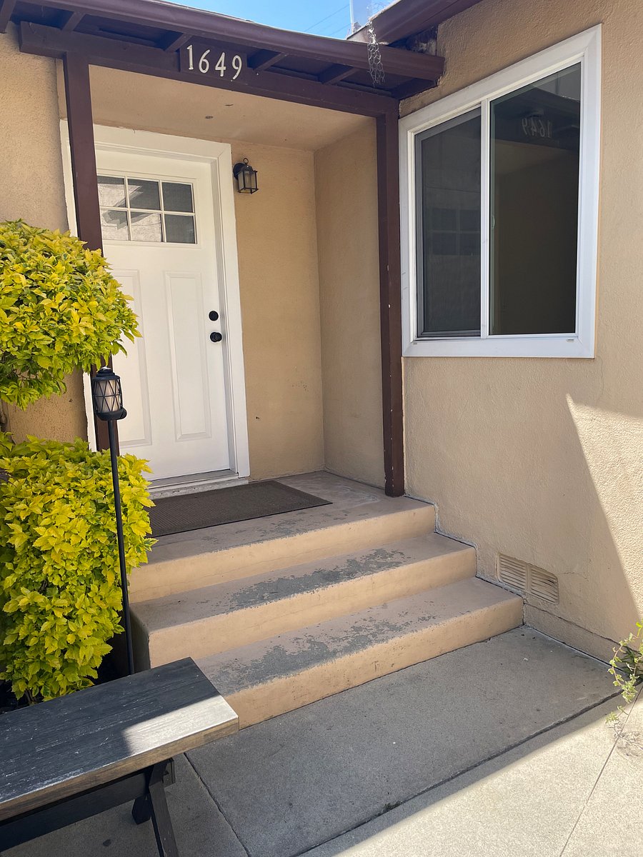 Front door entry