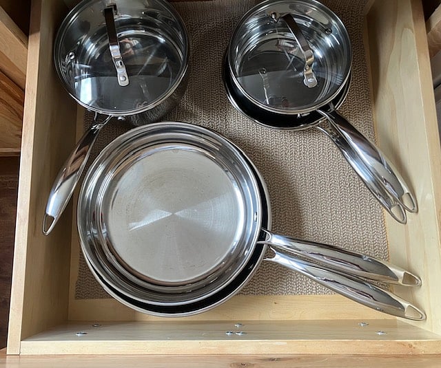 Full set of pots, pans, and bakewear