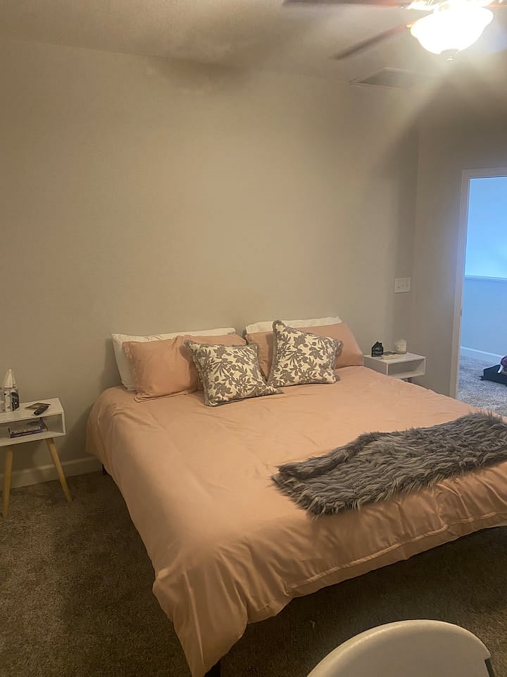 2nd upstairs bedroom with king bed.
