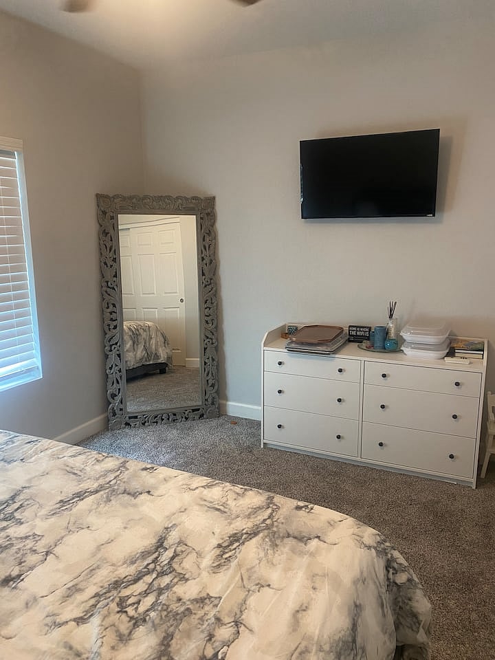 Main level bedroom with 46 TV