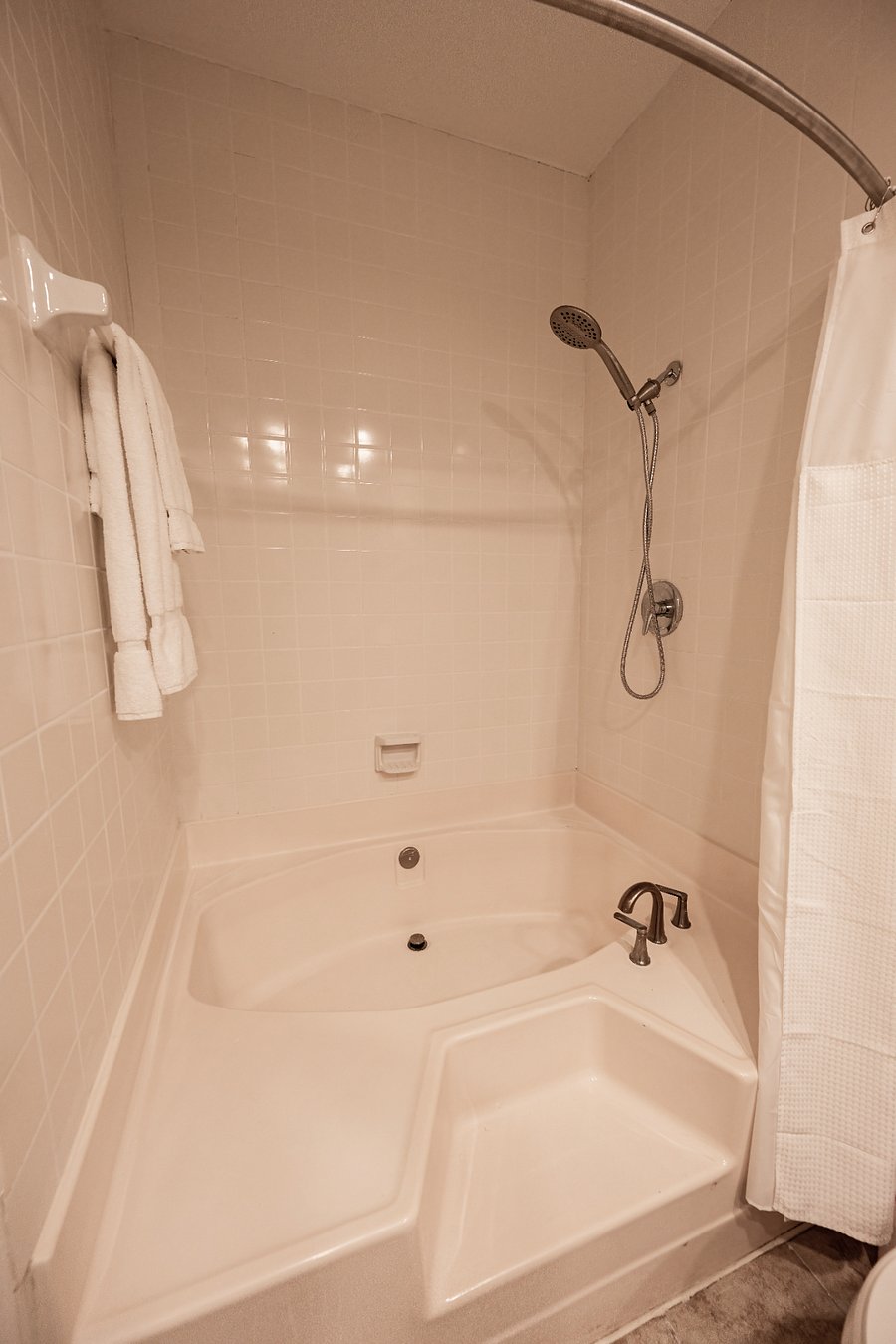 Furnished Finder property 996246_1 photo 11