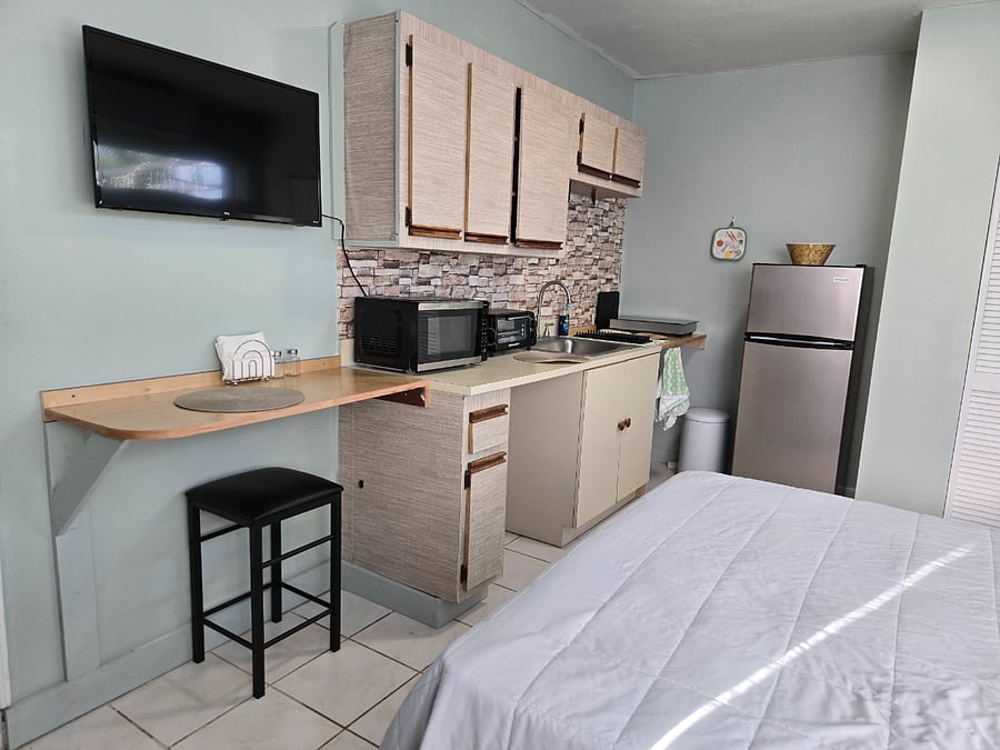 Furnished Finder property 996271_1 photo 11