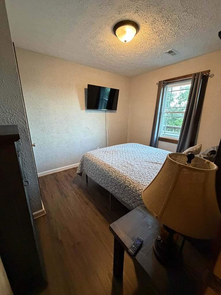 Furnished Finder property 996279_1 photo 15