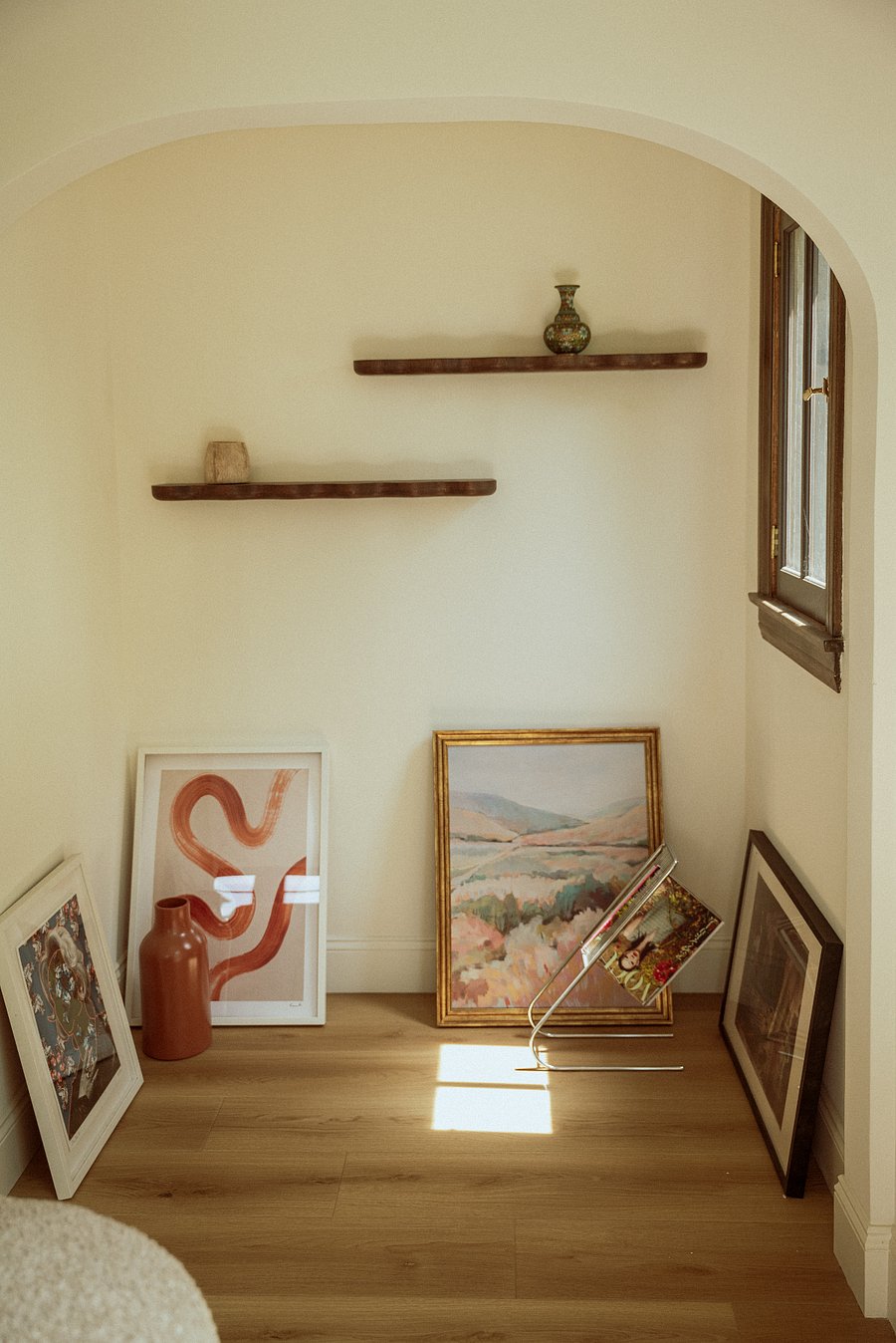 please We hope you enjoy the artwork displayed throughout the homeit's one of our favorite touches! We kindly ask that you admire and enjoy the pieces while being mindful not to damage or move them. Thank you for helping us keep the space beautiful for everyone.