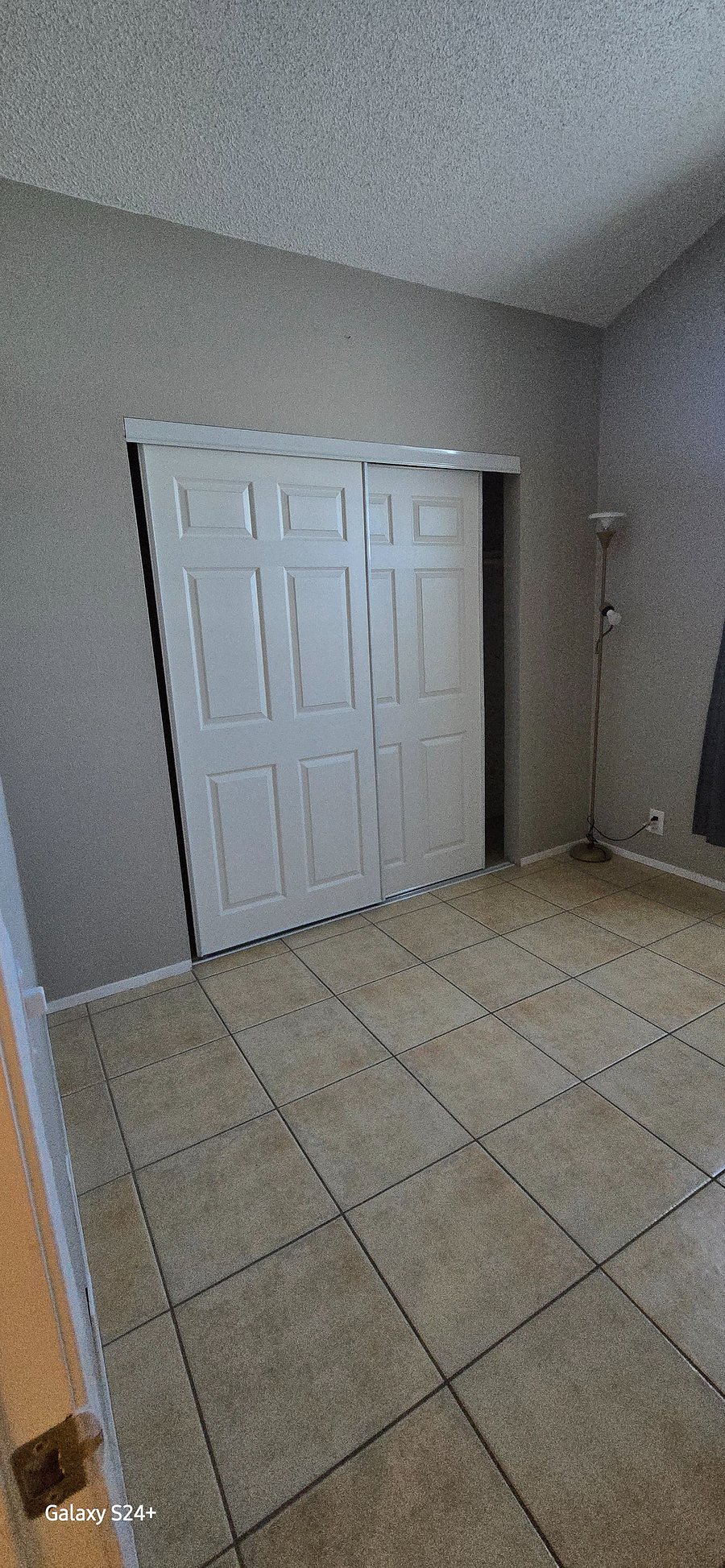 Furnished Finder property 996286_1 photo 12