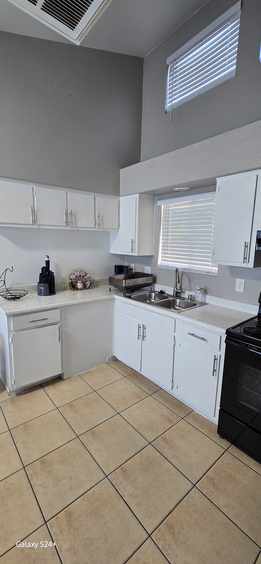 Furnished Finder property 996286_1 photo 5