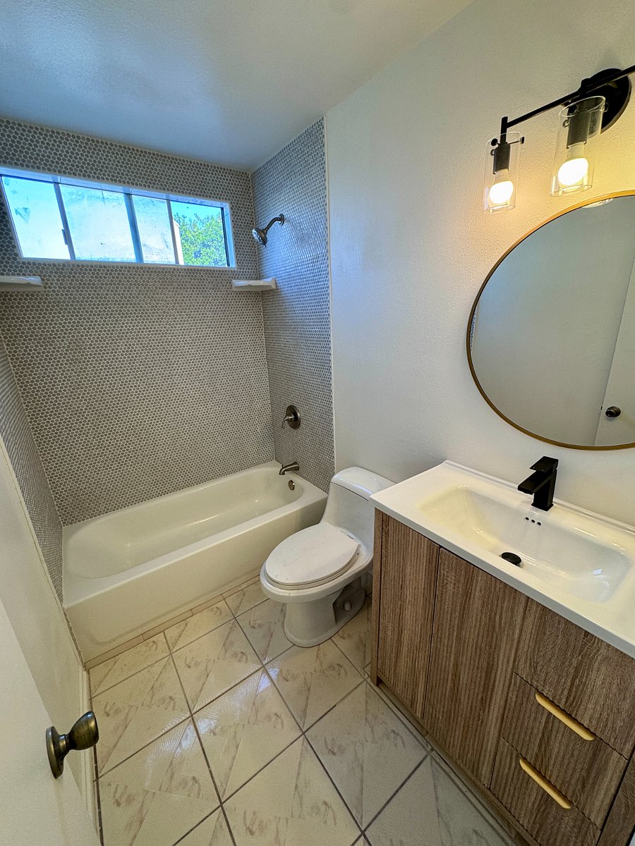 Furnished Finder property 996295_1 photo 12