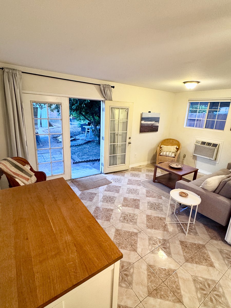 Furnished Finder property 996295_2 photo 16