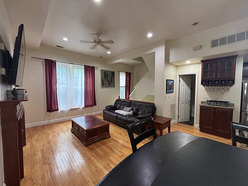 Furnished Finder property 996346_1 photo 12