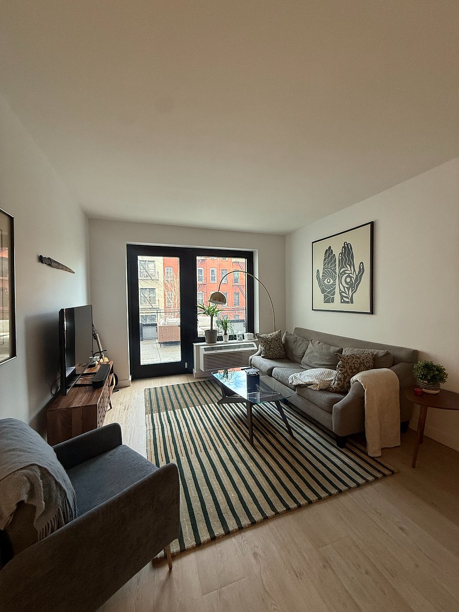 Furnished Finder property 996352_1 photo 7