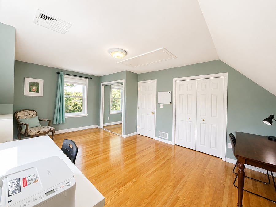 The Upstairs Suite