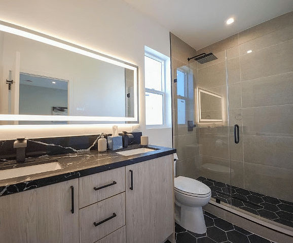 A3- Master Bath