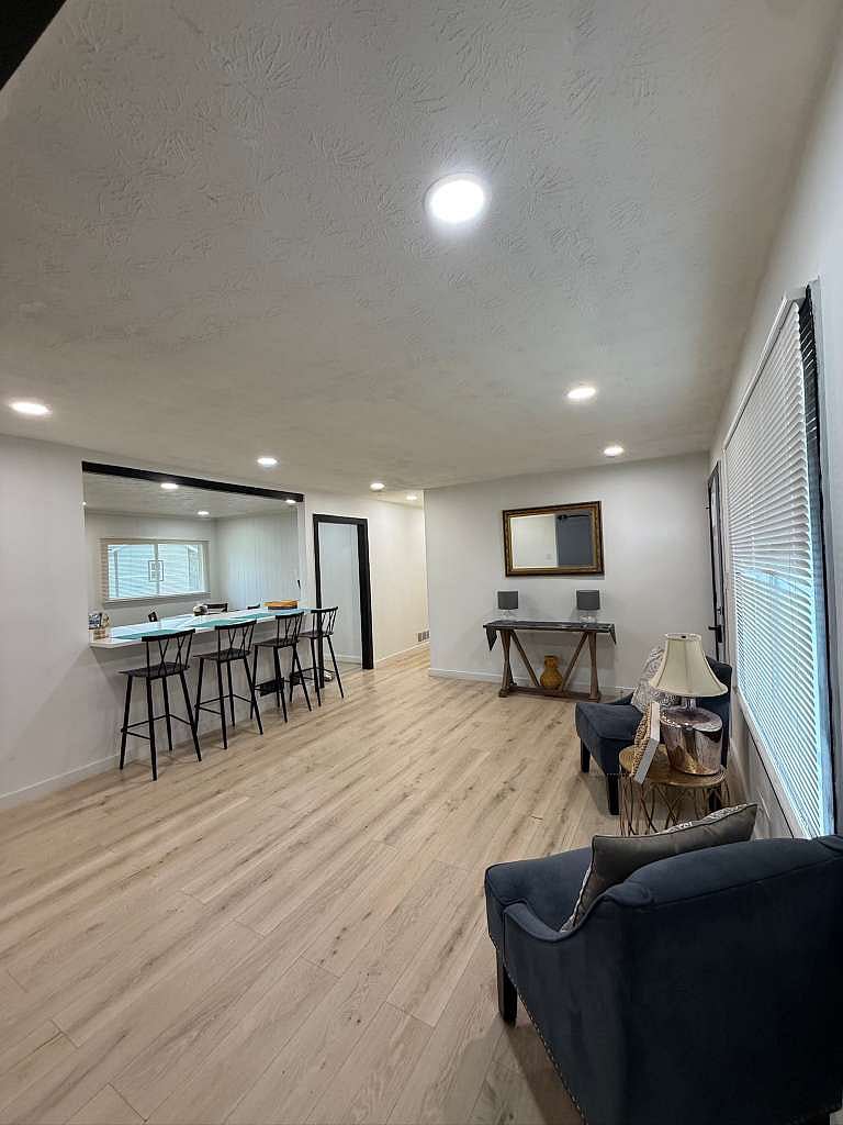 Furnished Finder property 996380_1 photo 15