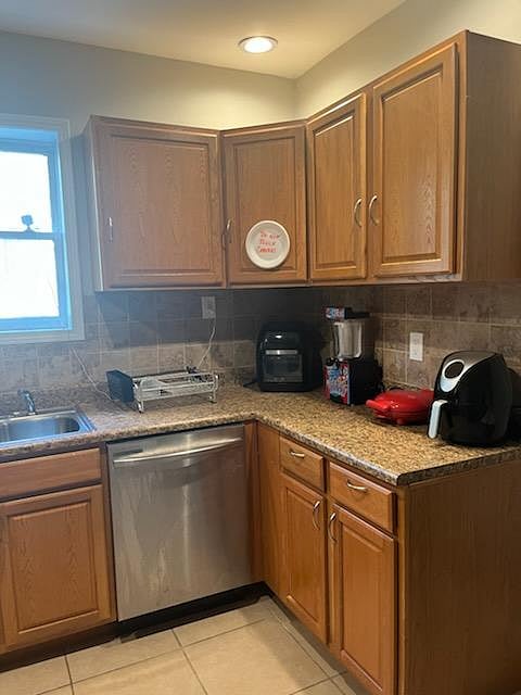 Furnished Finder property 996420_1 photo 8