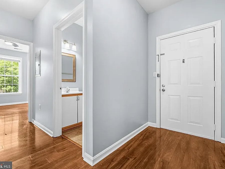 Furnished Finder property 996457_1 photo 2