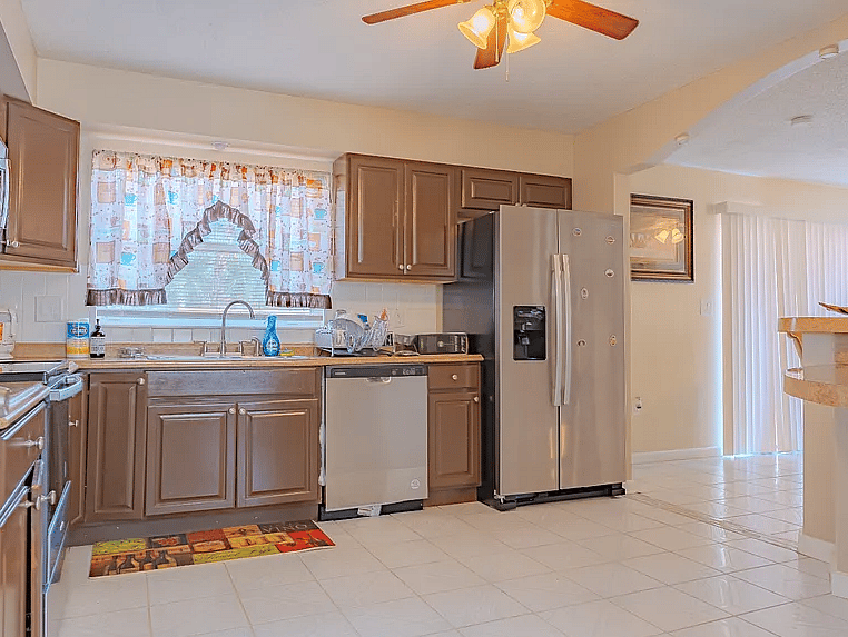 Furnished Finder property 996474_1 photo 6