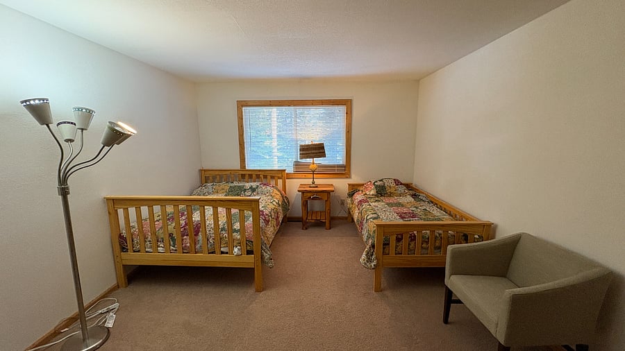 Bedroom 2: Downstairs. 2 Full-size bed and 1 Twin-size bed.