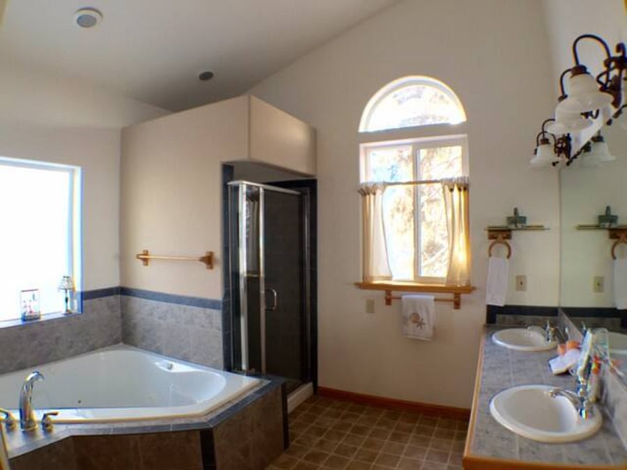 Upstairs bathroom.