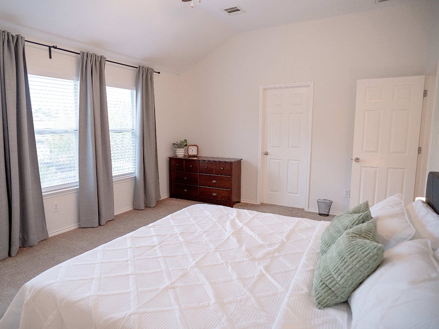 Furnished Finder property 996534_1 photo 6