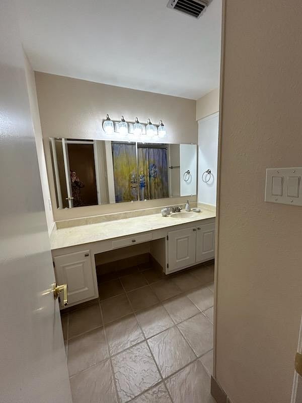 Furnished Finder property 996561_1 photo 3