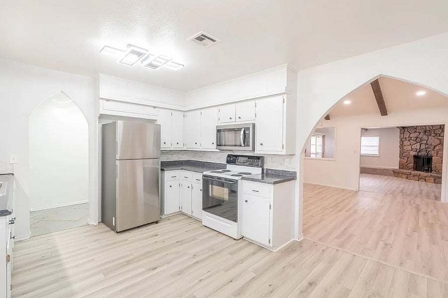 Furnished Finder property 996572_1 photo 9