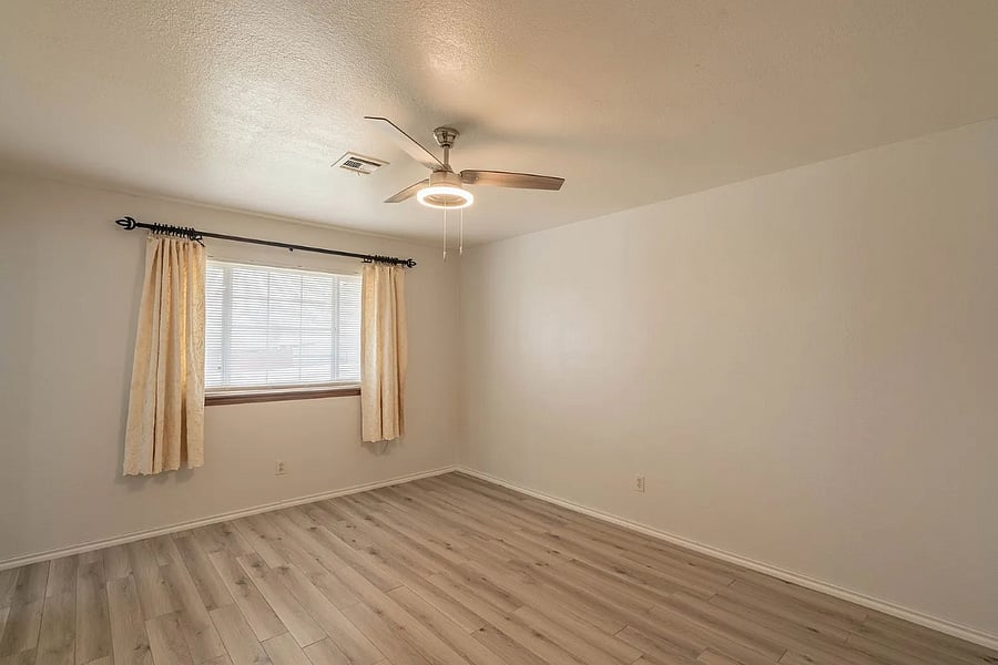 Furnished Finder property 996572_1 photo 13