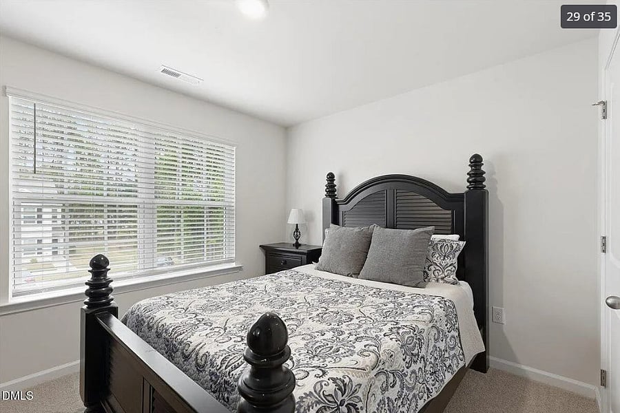 Furnished Finder property 996575_1 photo 13