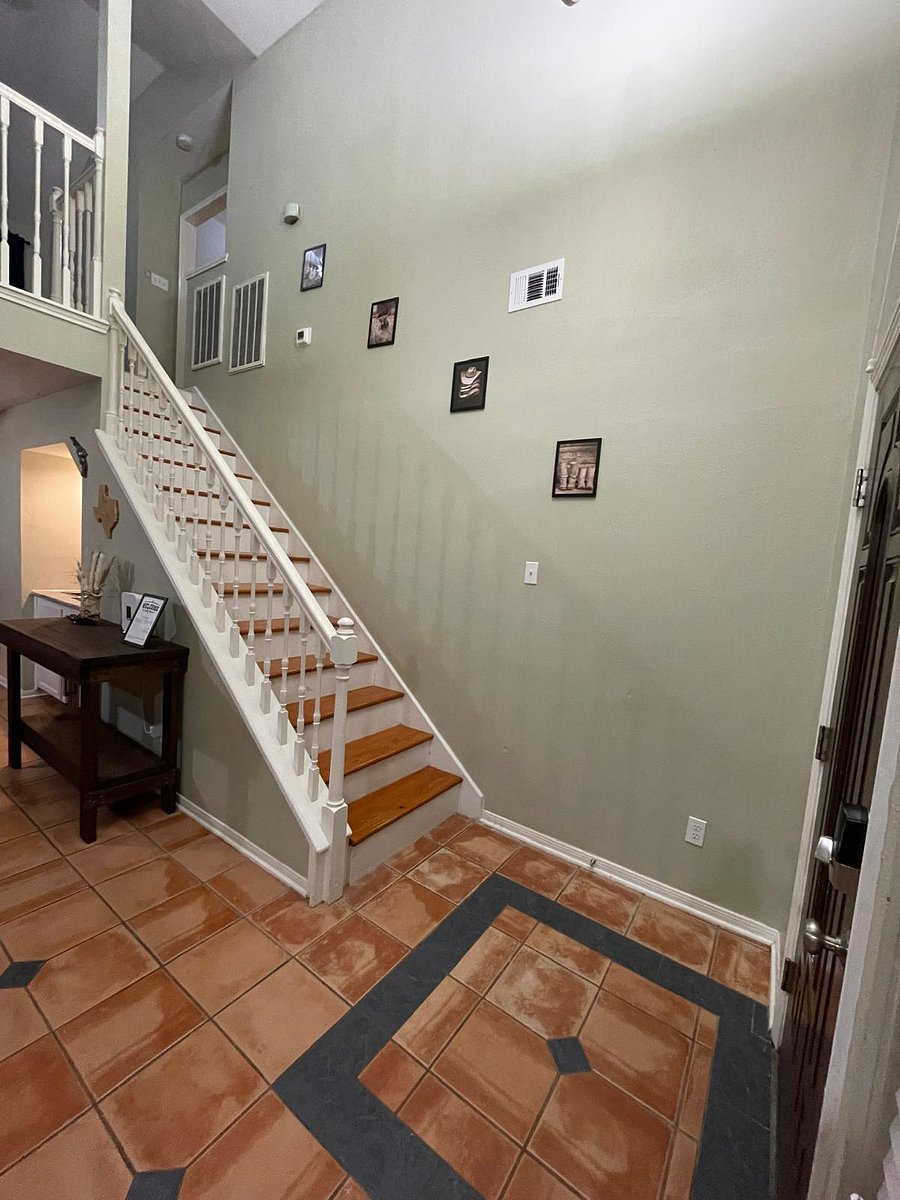 Furnished Finder property 996590_1 photo 24