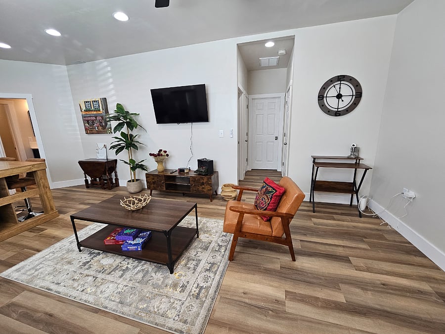 Furnished Finder property 996605_1 photo 5