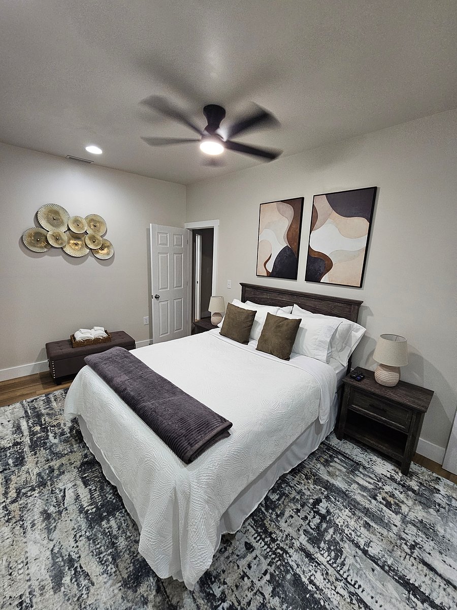 Furnished Finder property 996605_1 photo 30