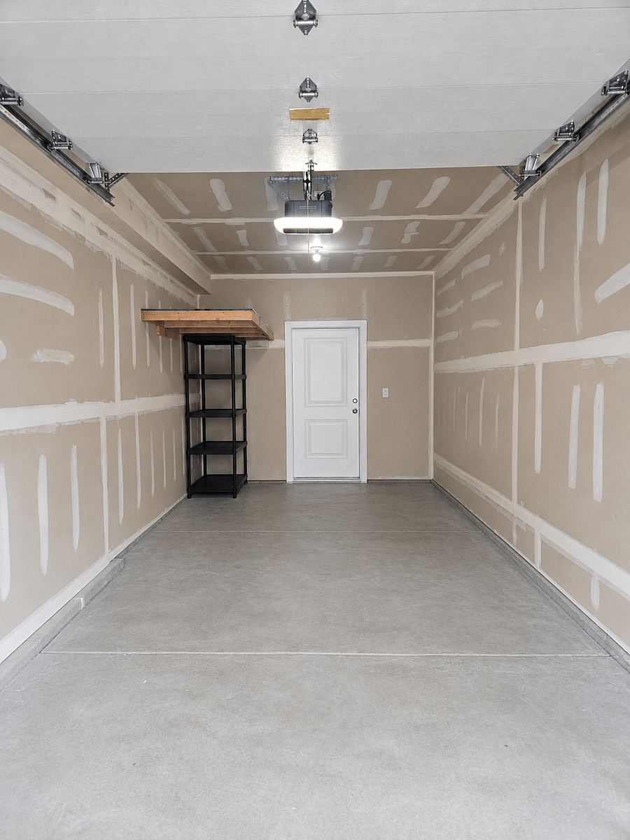 Private 1 car garage