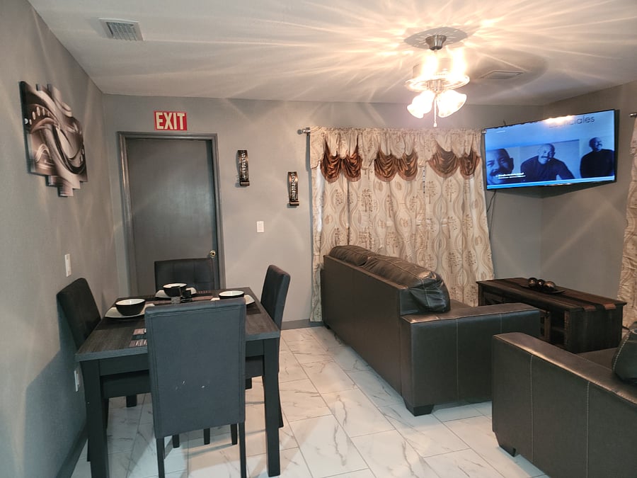 Furnished Finder property 996630_2 photo 6