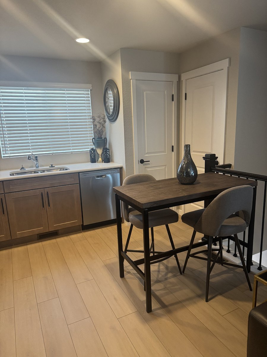 Furnished Finder property 996696_1 photo 6