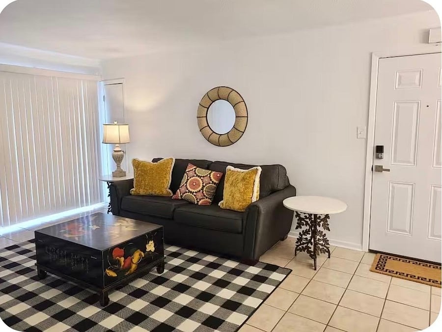 Furnished Finder property 996704_1 photo 1